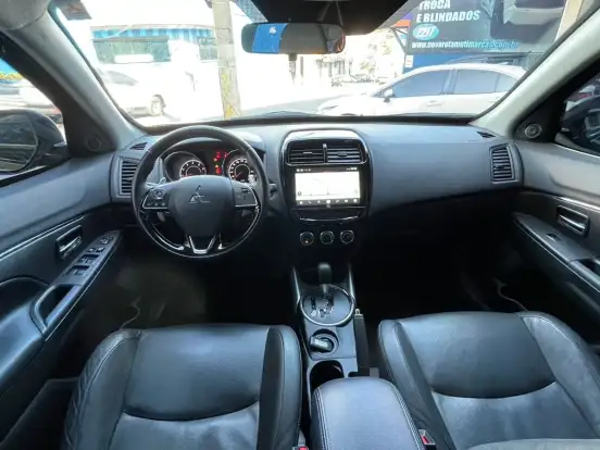 MITSUBISHI-OUTLANDER SPORT-2.0 MIVEC FLEX HPE AUTOMÁTICO MITSUBISHI-OUTLANDER SPORT-2021