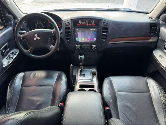 MITSUBISHI-PAJERO FULL-2011
