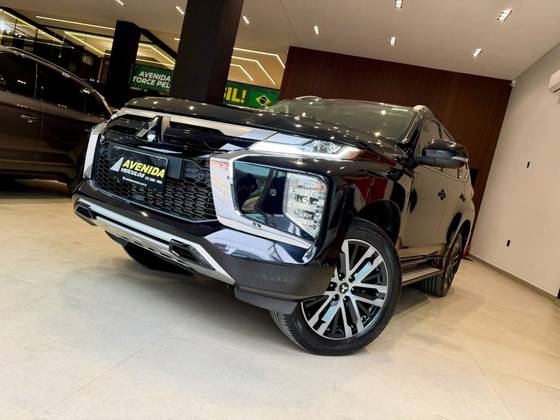 MITSUBISHI PAJERO SPORT 2.4 16V MIVEC TURBO DIESEL LEGEND AWD AUTOMÁTICO