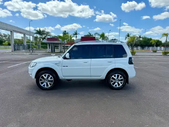 MITSUBISHI-PAJERO TR4-2013