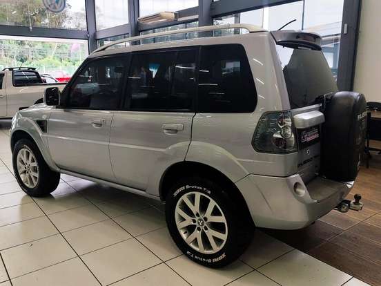 MITSUBISHI-PAJERO TR4-2.0 4X2 16V 140CV FLEX 4P AUTOMÁTICO MITSUBISHI-PAJERO TR4-2012