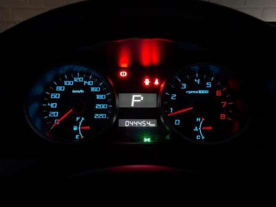 MITSUBISHI-PAJERO TR4-2.0 4X2 16V 140CV FLEX 4P AUTOMÁTICO MITSUBISHI-PAJERO TR4-2013