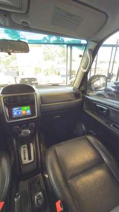 MITSUBISHI-PAJERO TR4-2010