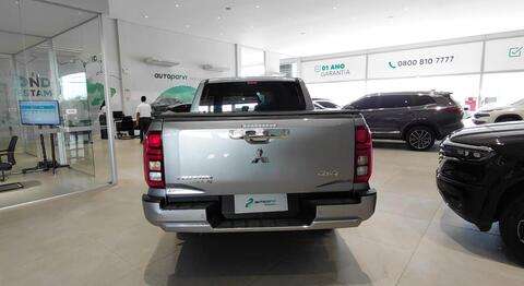 MITSUBISHI-TRITON-2.4 BITURBO DIESEL CD HPE-S 4X4 AUTOMÁTICO MITSUBISHI-TRITON-2025