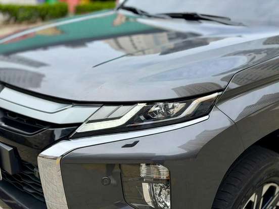 MITSUBISHI-TRITON-2024