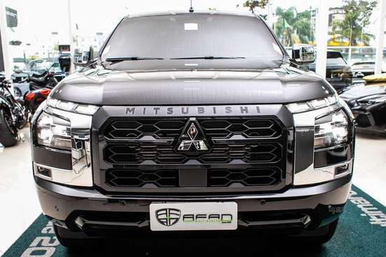 MITSUBISHI-TRITON-2026