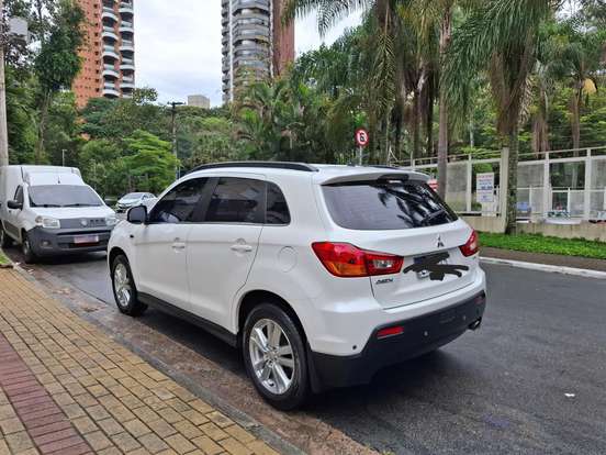 MITSUBISHI-ASX-2.0 4WD 16V GASOLINA 4P AUTOMÁTICO MITSUBISHI-ASX-2011