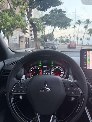 MITSUBISHI-ECLIPSE CROSS-1.5 MIVEC TURBO GASOLINA HPE-S BLACK S-AWC CVT MITSUBISHI-ECLIPSE CROSS-2025