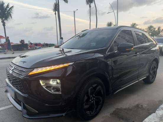 MITSUBISHI-ECLIPSE CROSS-1.5 MIVEC TURBO GASOLINA HPE-S BLACK S-AWC CVT MITSUBISHI-ECLIPSE CROSS-2025