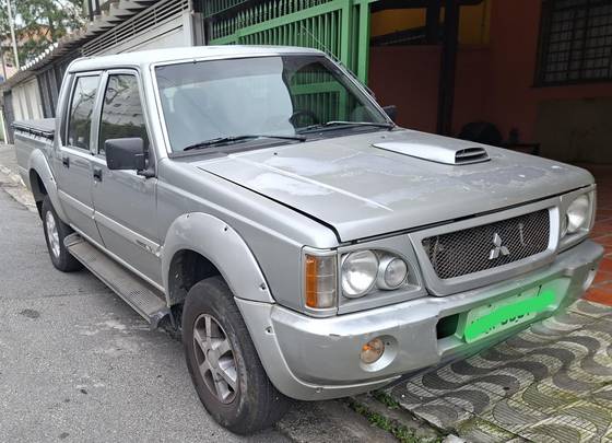 MITSUBISHI L200 2.5 GLS 4X4 CD 8V TURBO DIESEL 4P MANUAL