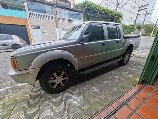 MITSUBISHI-L200-2002