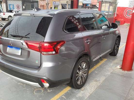 MITSUBISHI-OUTLANDER-2.0 16V GASOLINA 4P AUTOMÁTICO MITSUBISHI-OUTLANDER-2016