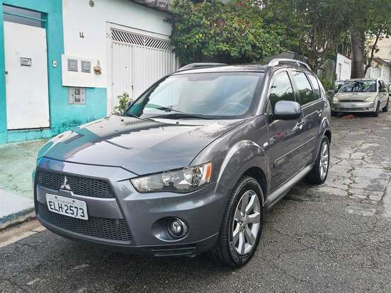 MITSUBISHI-OUTLANDER-3.0 GT 4X4 V6 24V GASOLINA 4P AUTOMÁTICO MITSUBISHI-OUTLANDER-2009