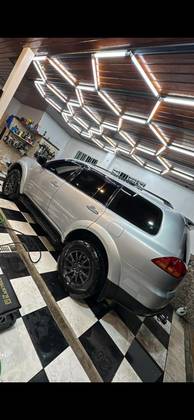 MITSUBISHI PAJERO DAKAR 3.2 HPE 4X4 7 LUGARES 16V TURBO INTERCOOLER DIESEL 4P AUTOMÁTICO