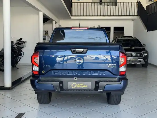 NISSAN-FRONTIER-2.3 16V TURBO DIESEL PLATINUM CD 4X4 AUTOMÁTICO NISSAN-FRONTIER-2022