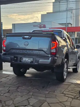 NISSAN-FRONTIER-2023