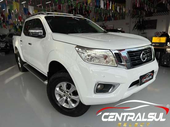 NISSAN-FRONTIER-2.3 16V TURBO DIESEL LE CD 4X4 AUTOMÁTICO NISSAN-FRONTIER-2017