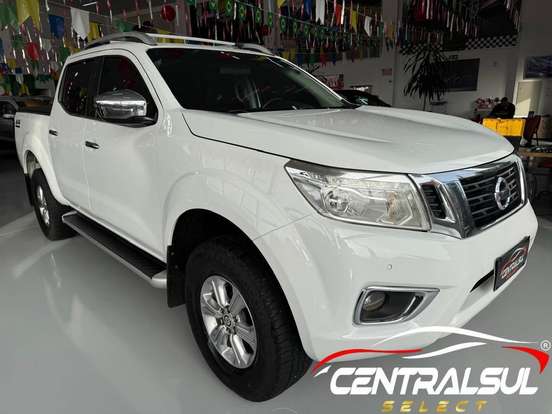 NISSAN-FRONTIER-2.3 16V TURBO DIESEL LE CD 4X4 AUTOMÁTICO NISSAN-FRONTIER-2017