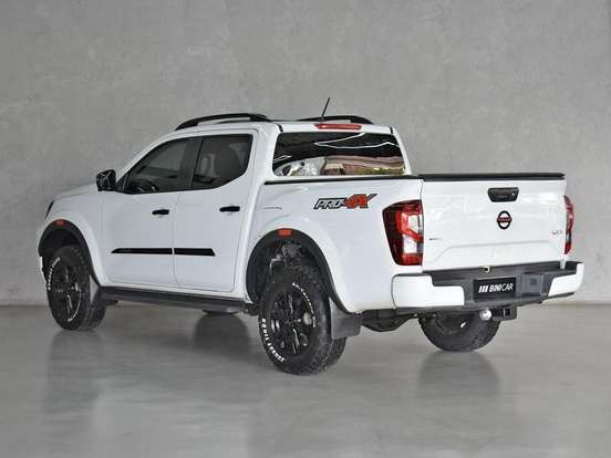 NISSAN-FRONTIER-2022