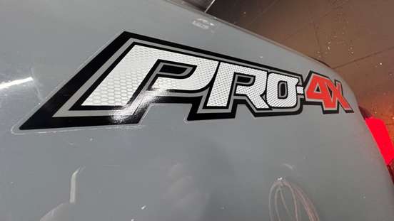 NISSAN-FRONTIER-2024
