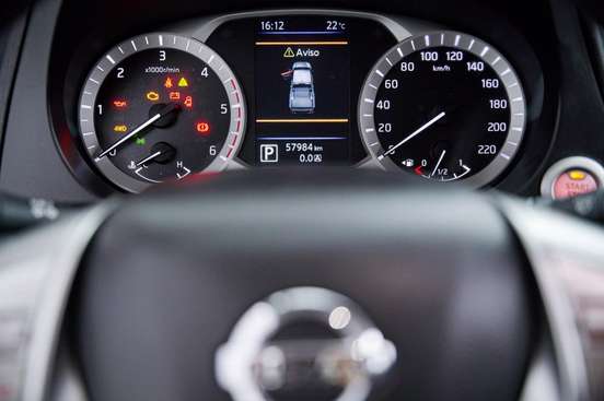 NISSAN-FRONTIER-2020