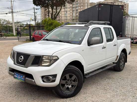 NISSAN-FRONTIER-2.5 SV ATTACK 4X4 CD TURBO ELETRONIC DIESEL 4P AUTOMÁTICO NISSAN-FRONTIER-2014