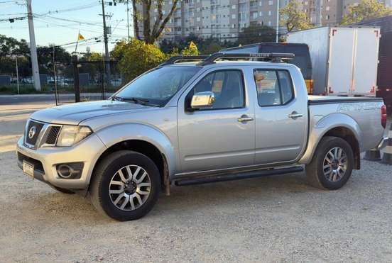 NISSAN-FRONTIER-2016