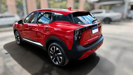 NISSAN-KICKS-2025