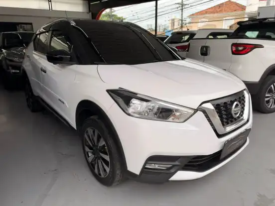 NISSAN-KICKS-2017