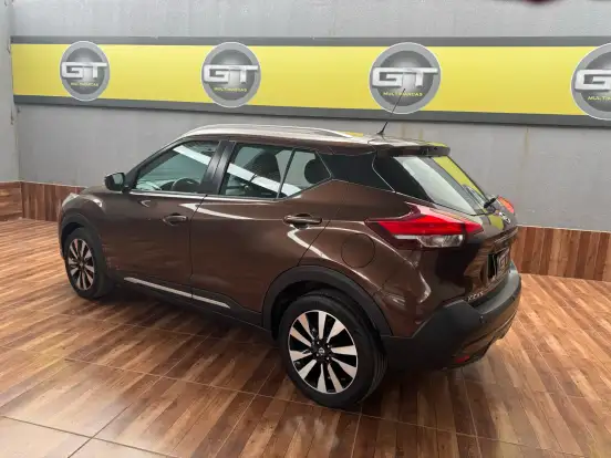 NISSAN-KICKS-2018