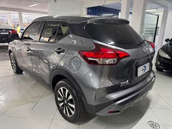 NISSAN-KICKS-2022