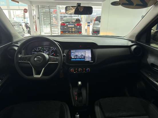 NISSAN-KICKS-2022