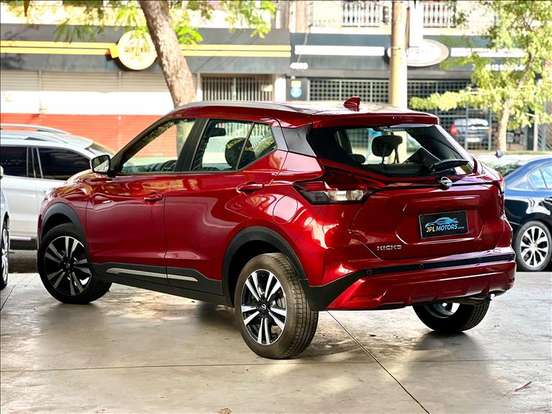 NISSAN-KICKS-2023