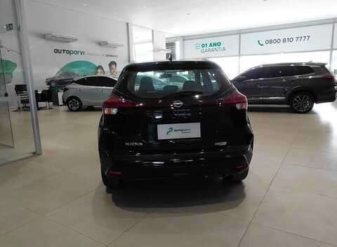 NISSAN-KICKS-2024