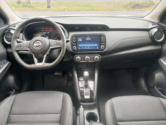 NISSAN-KICKS-2023