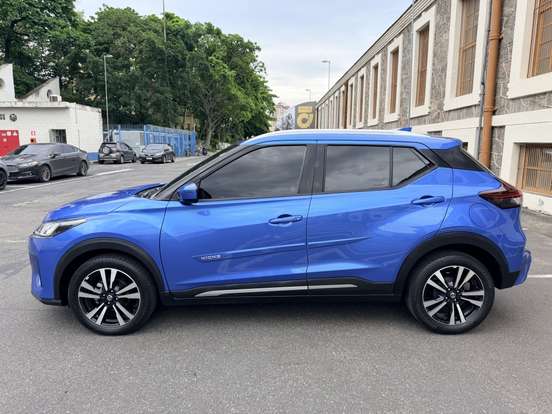 NISSAN-KICKS-2022