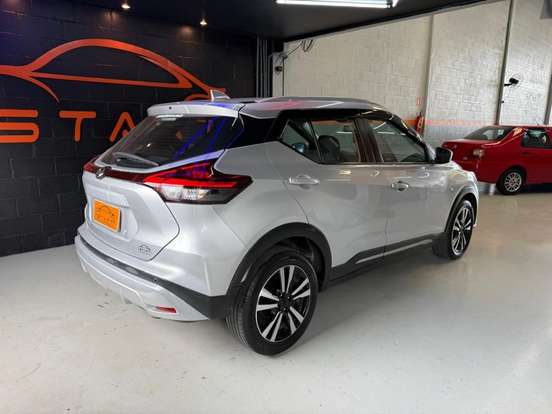 NISSAN-KICKS-2022
