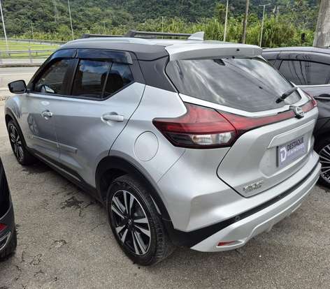 NISSAN-KICKS-2023