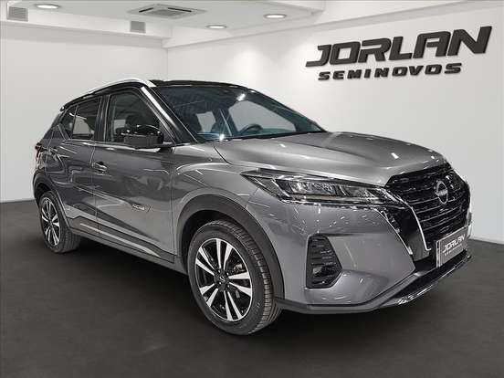 NISSAN-KICKS-2023