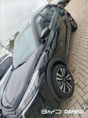 NISSAN-KICKS-2023