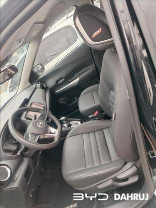 NISSAN-KICKS-2023