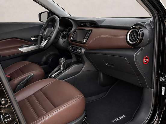 NISSAN-KICKS-2022