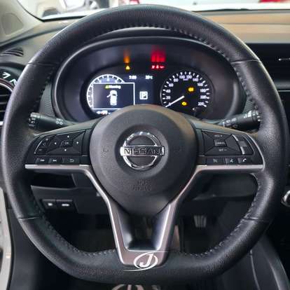 NISSAN-KICKS-2022