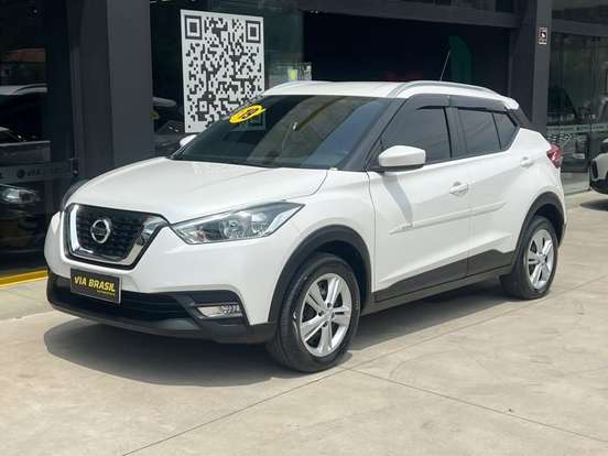NISSAN-KICKS-2018