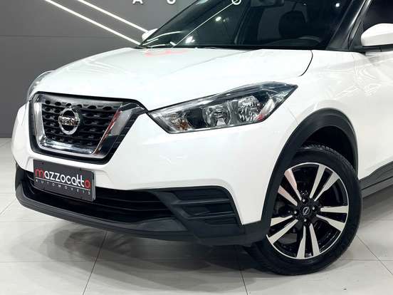 NISSAN-KICKS-2018