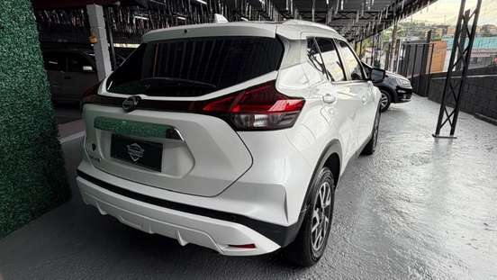 NISSAN-KICKS-2021