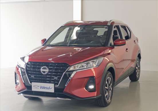 NISSAN-KICKS-2023