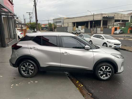 NISSAN-KICKS-2024