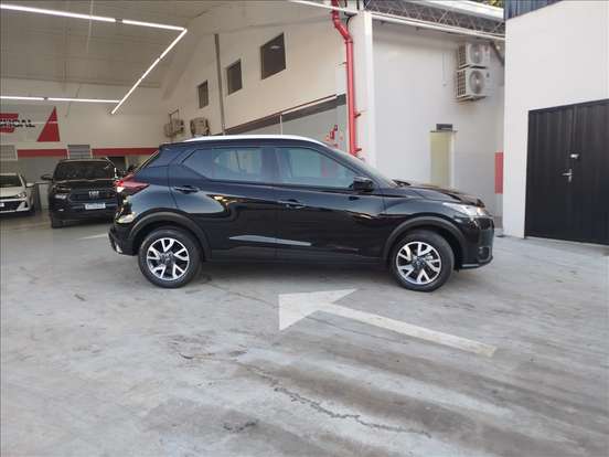 NISSAN-KICKS-2024