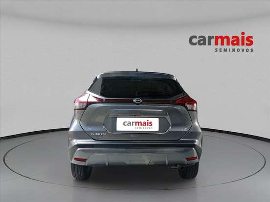 NISSAN-KICKS-2023